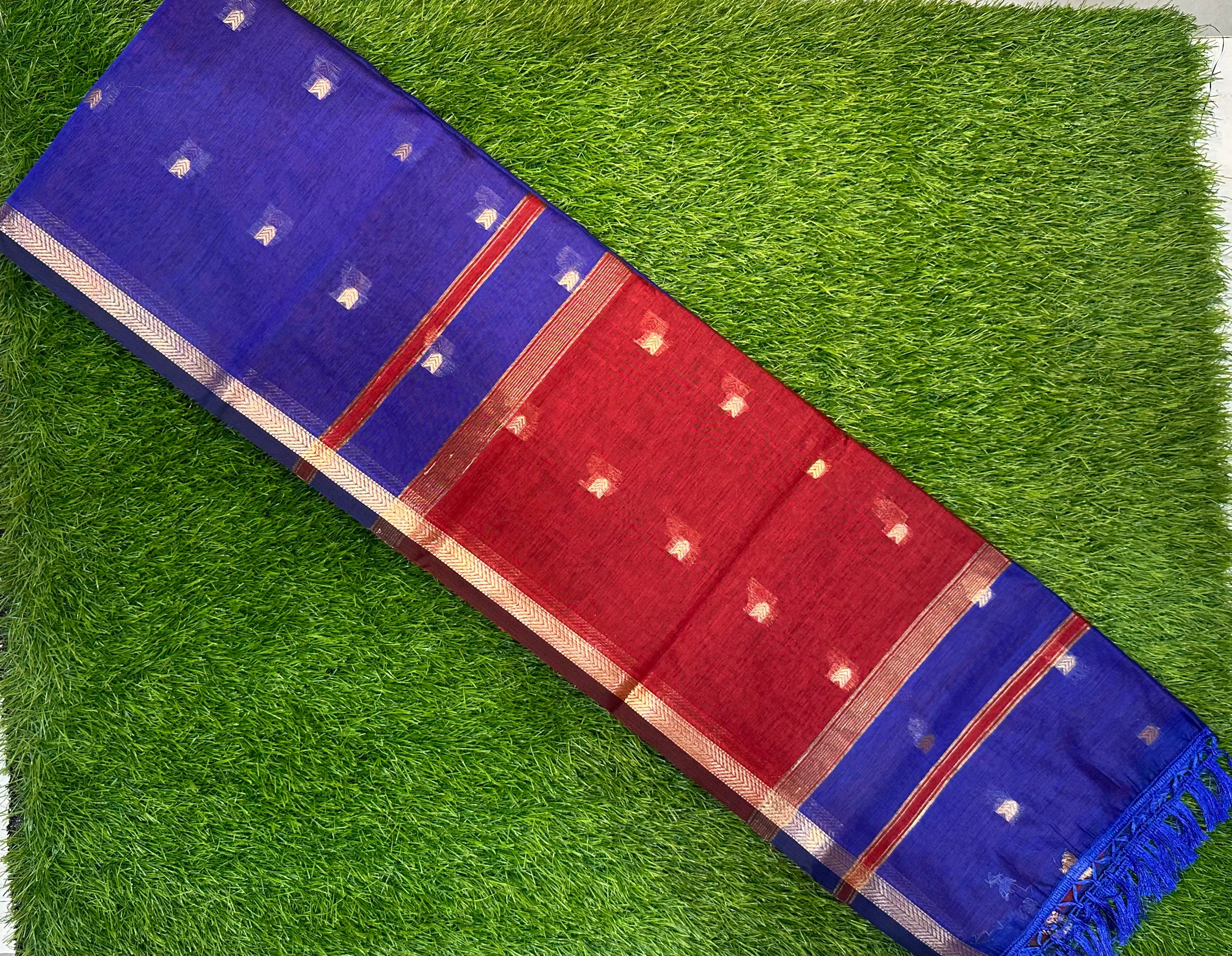 Maheshwari Cotton ( Royal blue with deep red pallu )