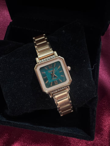 Vintage Collection Women’s Premium Watch