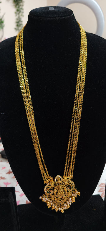 Chandraharam necklace