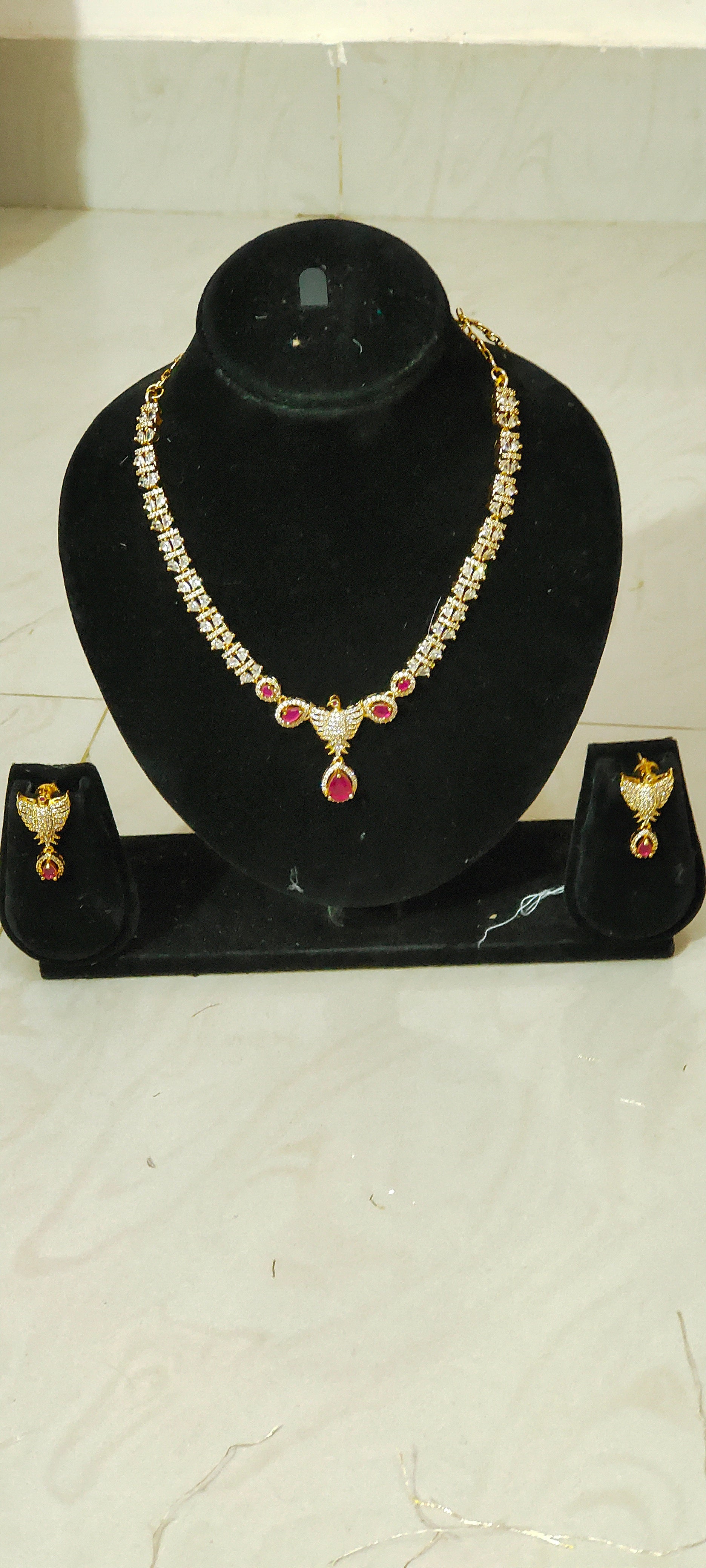 Ruby Radiance Necklace Set