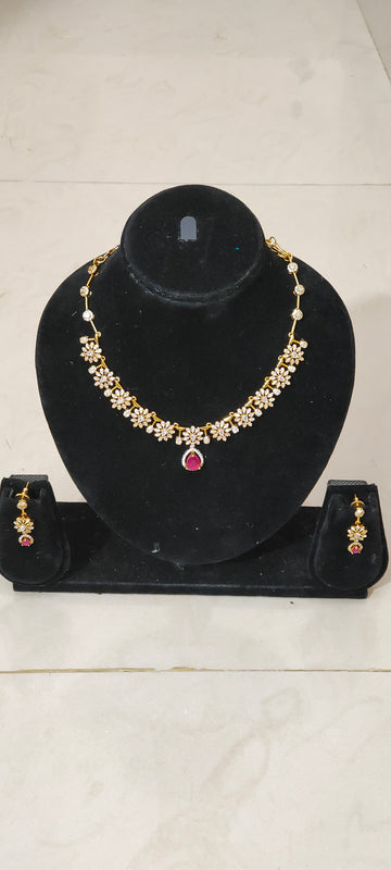 GOLD WHITE STONE AND RUBY PINK NECKSET