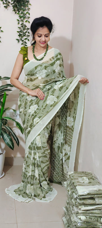 mahandi green colour saree