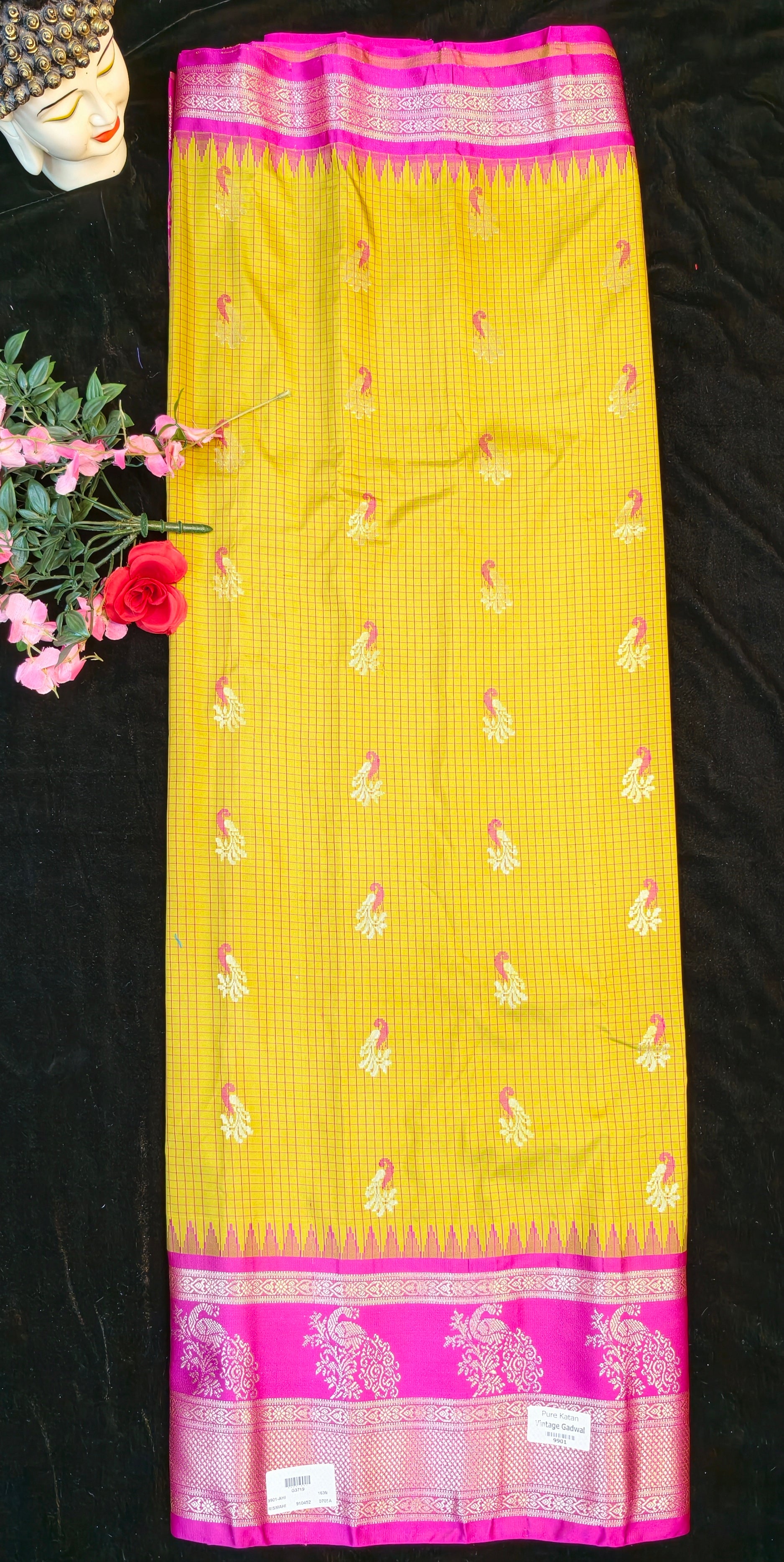 VINAGE GADWAL PATTU SAREES-9