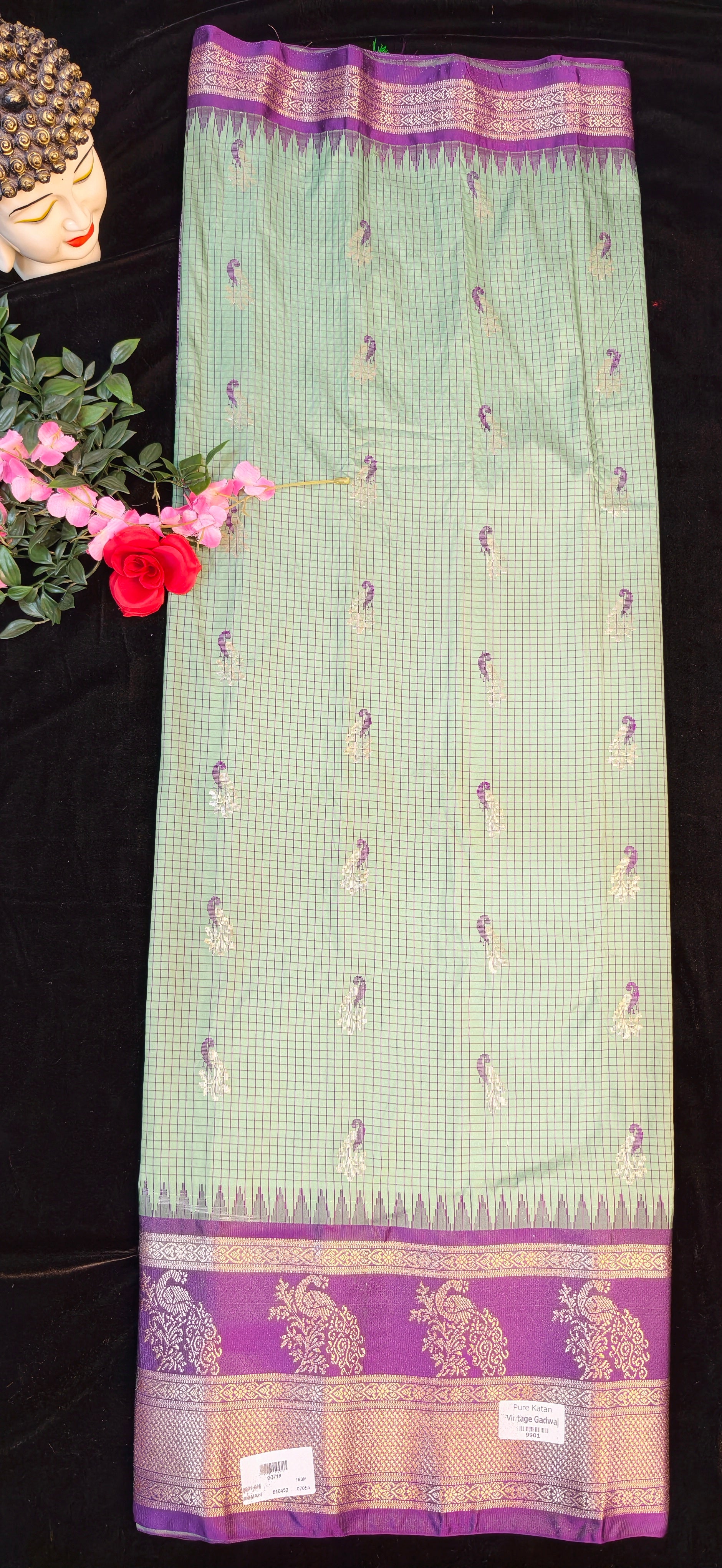 DARK PISTHA GREEN VINTAGE PATTU SAREE-6