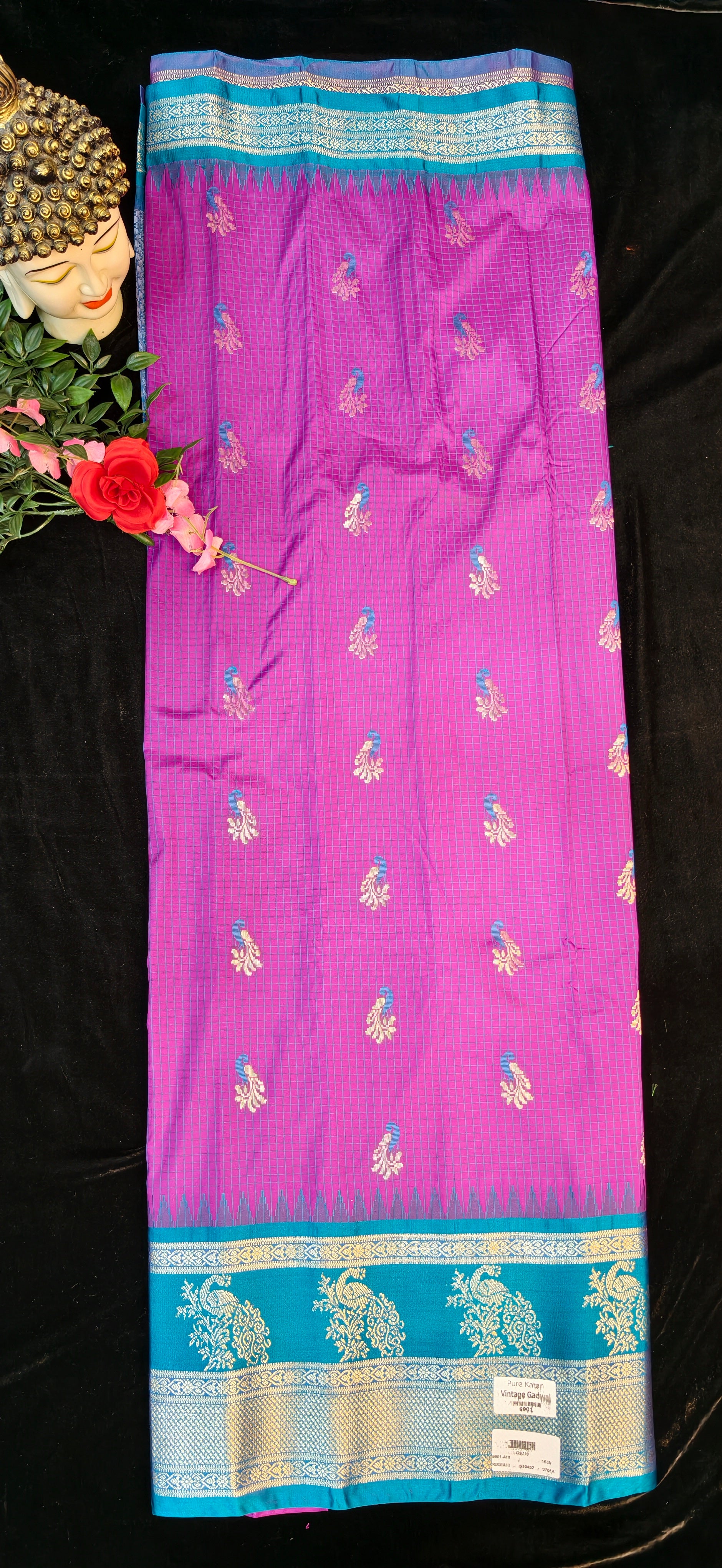 VINTAGE GADWAL PATTU SAREE-4