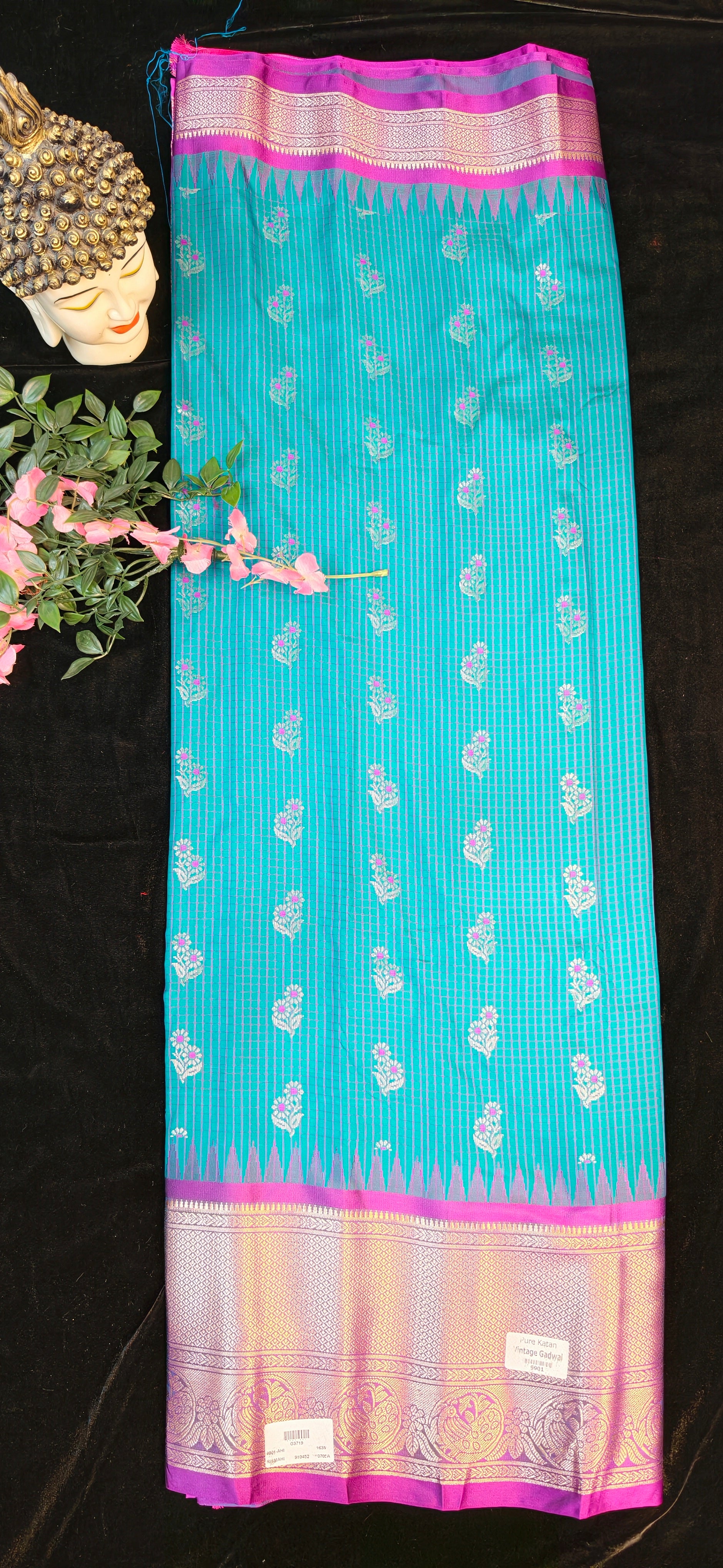 VINTAGE GADWAL PATTU SAREES-3