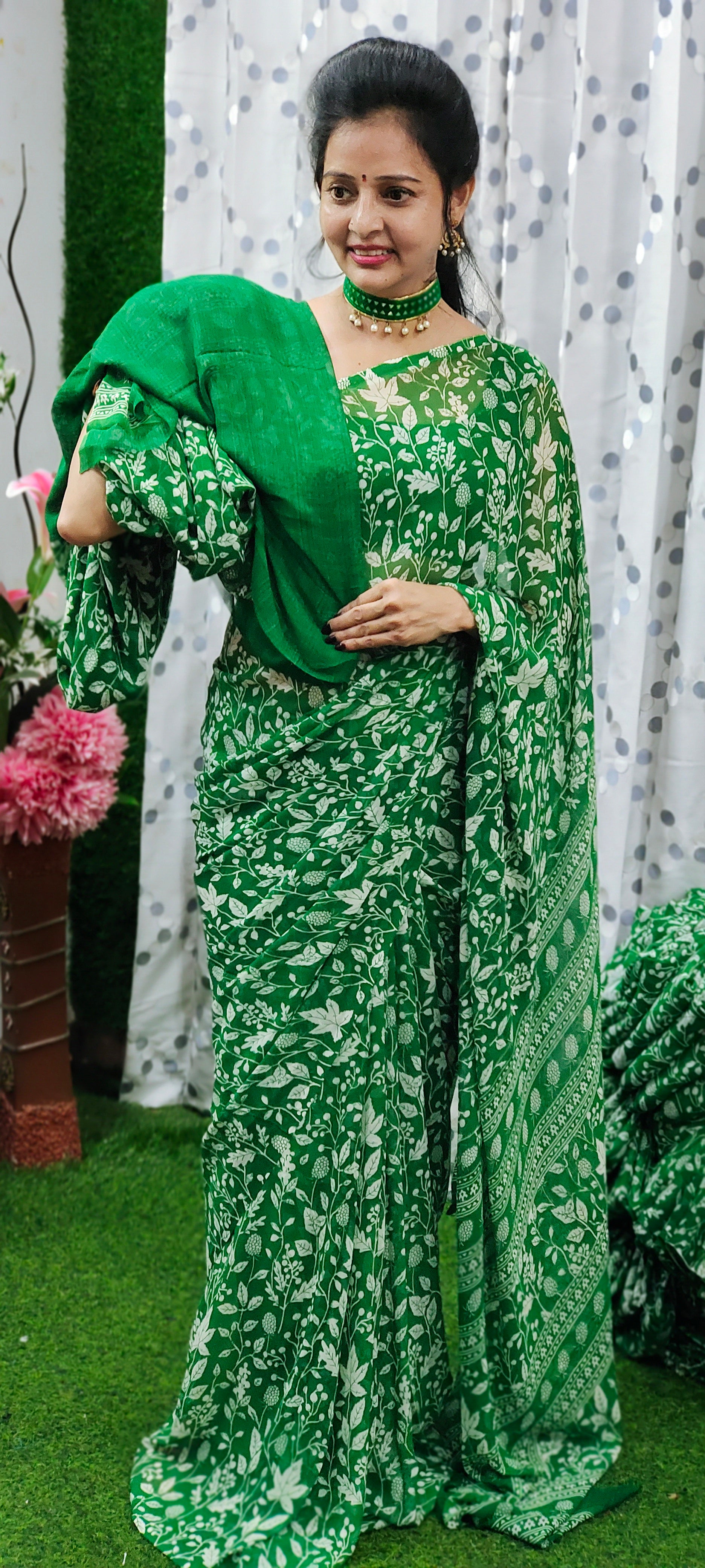 D GREEN