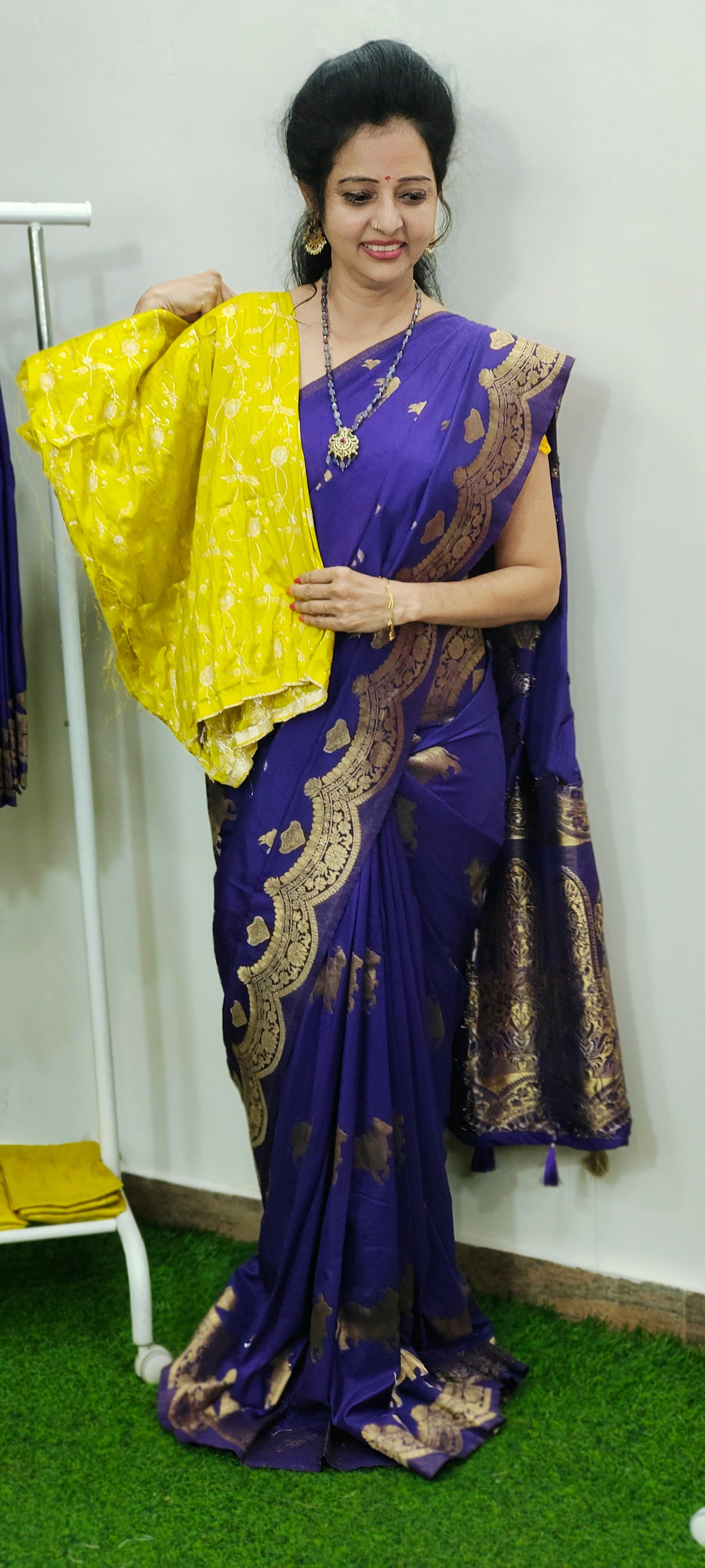 SEMI PATTU