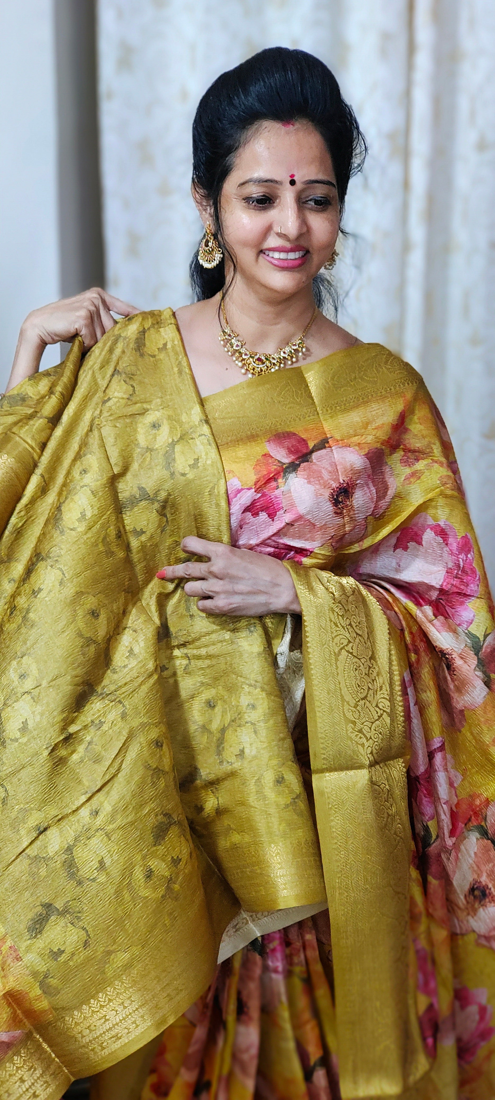 Prachi silk