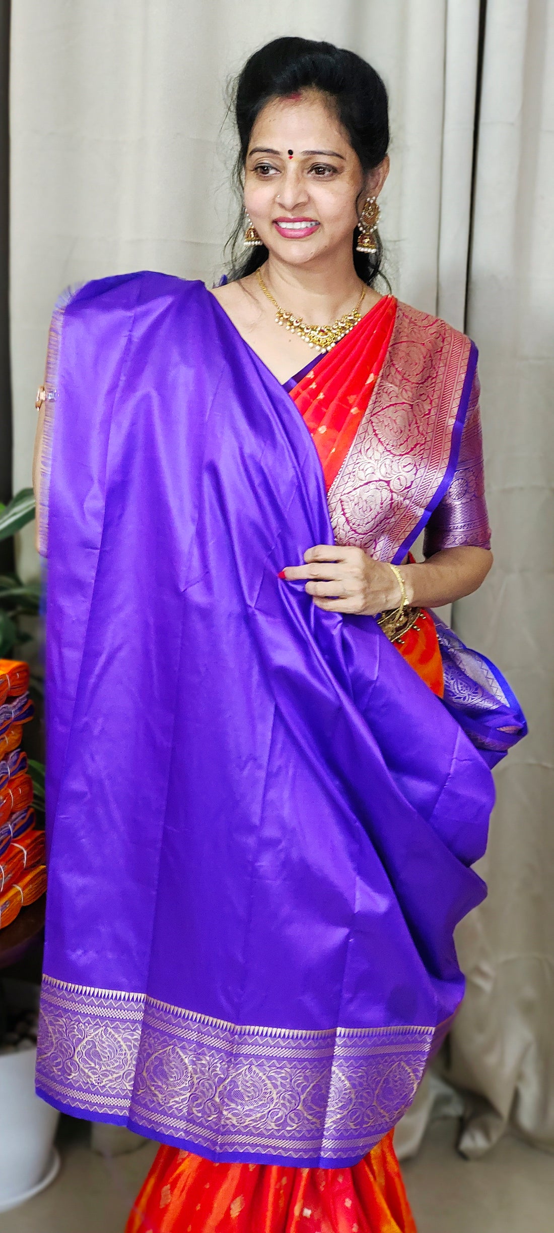 Ornage pattu