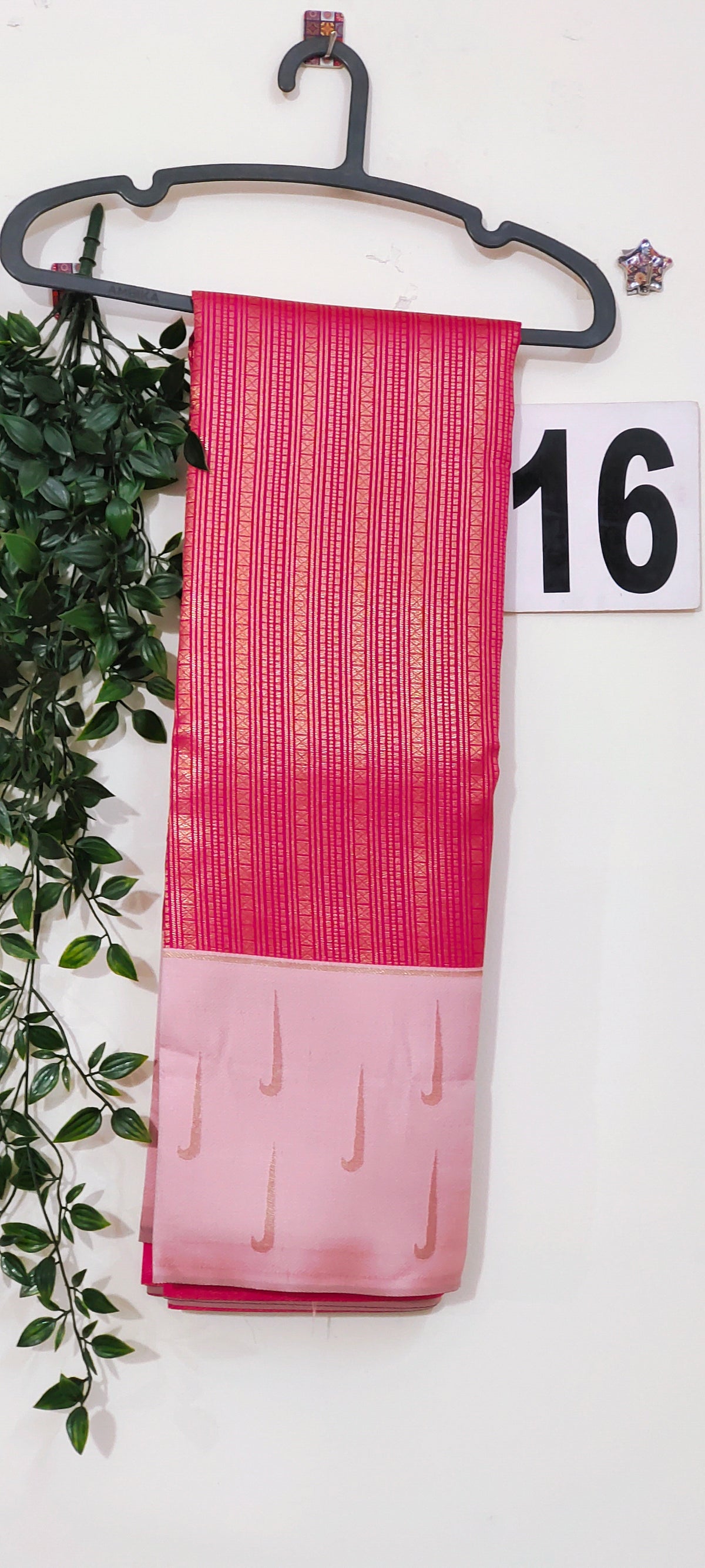 Live saree 16