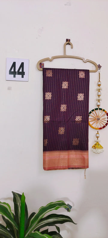 vintage pattu 44