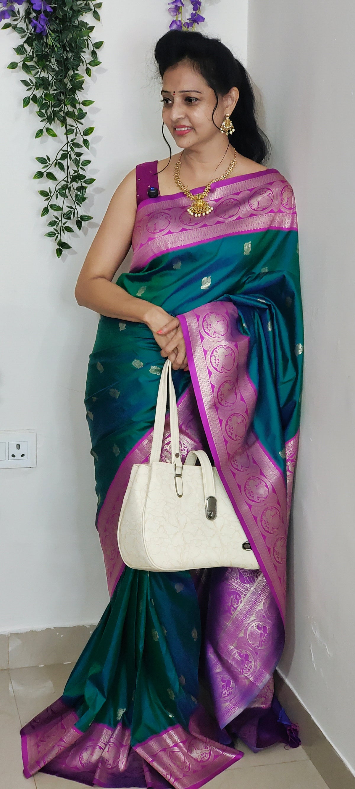 Vintage pattu